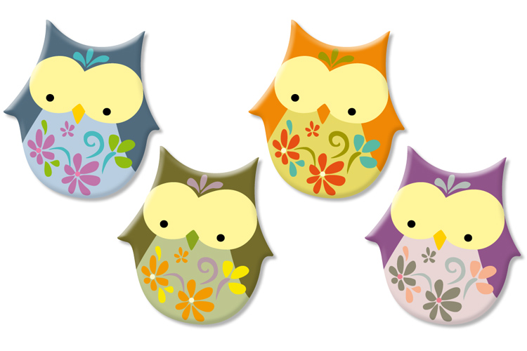 Chouettes en bois décoré - 1 set (8 pièces)