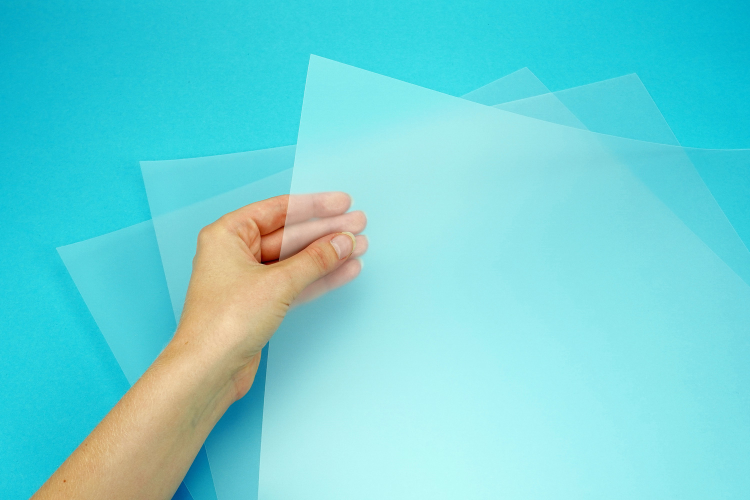 Feuille PVC translucide 33 x 43 cm - Épaisseur : 0,3 mm