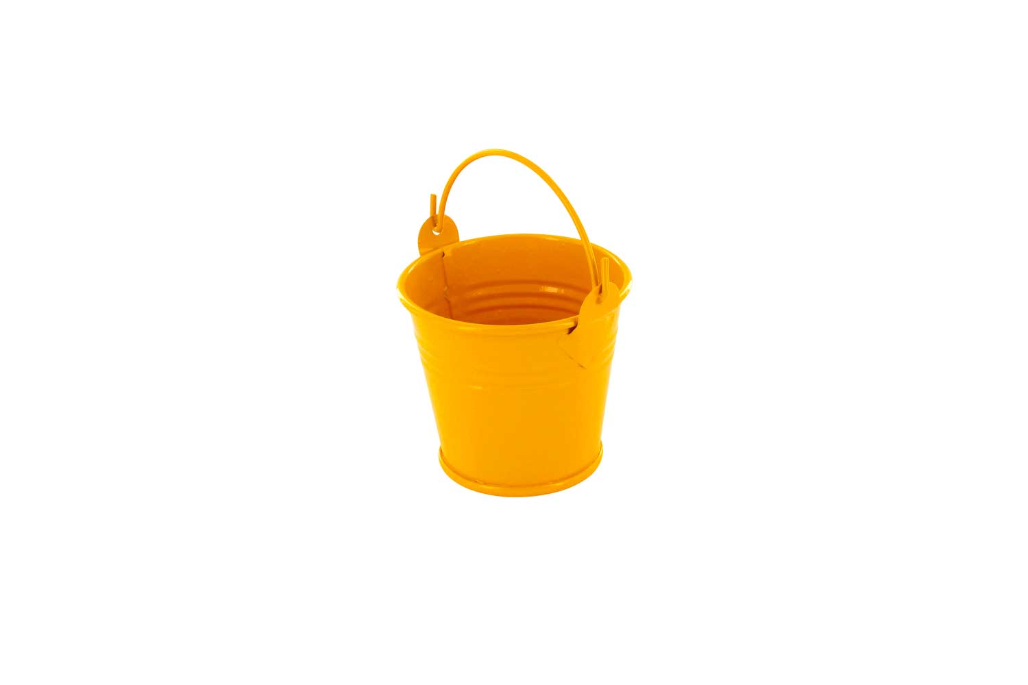 Seau en métal jaune