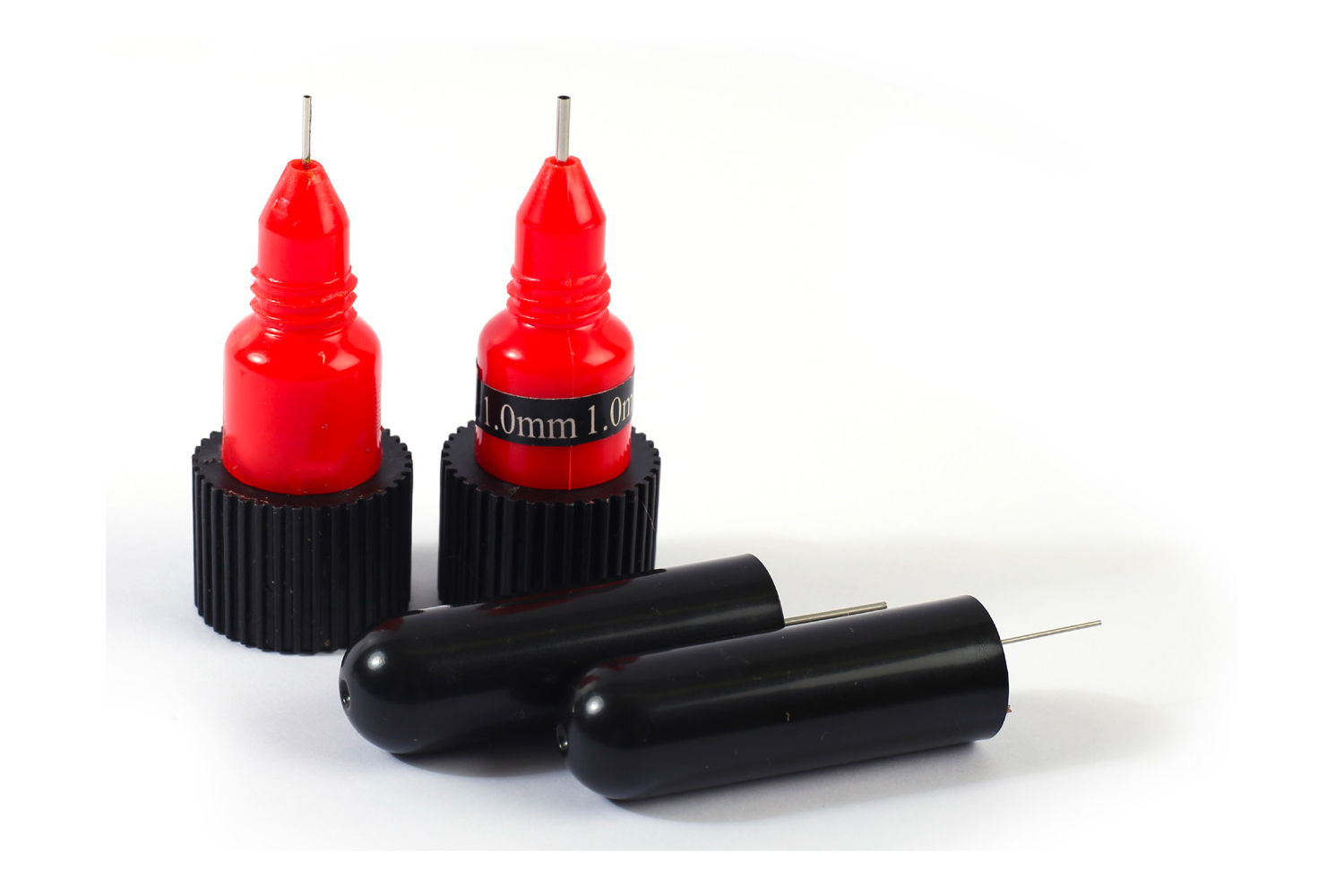 Embouts de précisions pour stylos peinture ou colle - 2 tailles