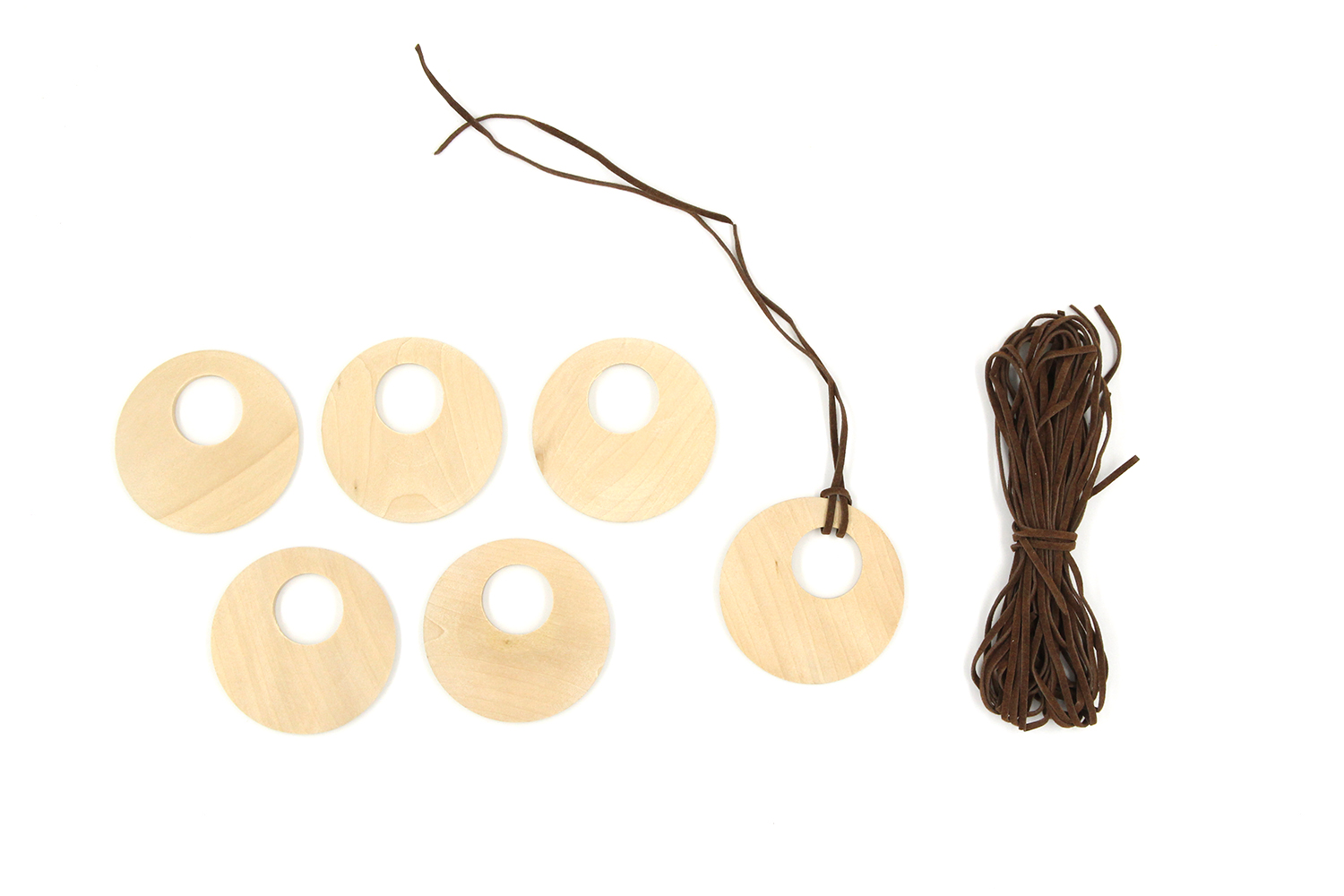 Colliers pendentif en bois - Lot de 6