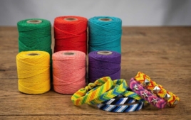Fils - Attrape-Rêves pour maîtriser l'art du tissage et de la suspension - Attrape-Rêves : créez une décoration poétique avec les enfants - 10doigts.fr