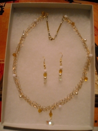 Joli Collier - Perles, bracelets, colliers - 10doigts.fr