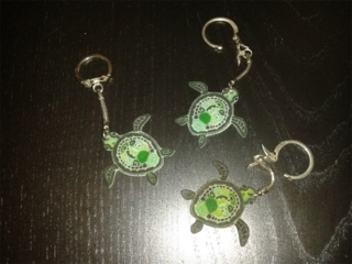 Tortue Maori en porte clé - Plastique maqique (rétractable) - 10doigts.fr