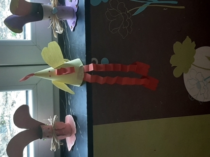 La petite poule et ces petits copains. - Créations d'enfant - 10doigts.fr