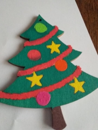 Décos - Sapin de Noël - Déco du bois - 10doigts.fr