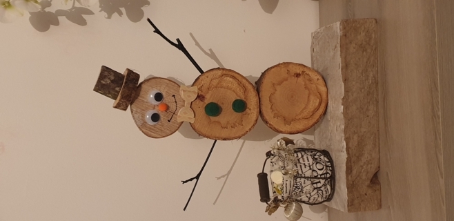 Bonhomme de neige en bois - Pâques, Noël - 10doigts.fr