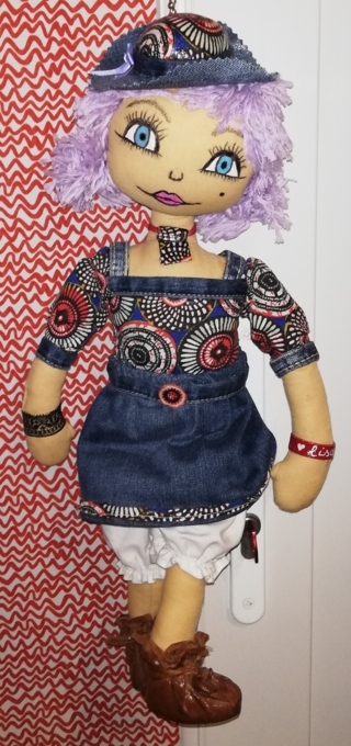 LISA - POUPEE BIFFON - Couture, point de croix... - 10doigts.fr
