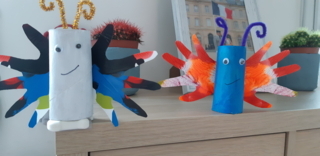 Réalisation de papillon avec des rouleaux de papiers toilettes - Peinture - 10doigts.fr