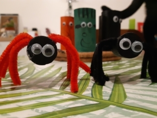 Réalisation de petite  Araignée - Divers - 10doigts.fr