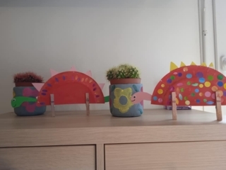 DINOSAURES - Peinture - 10doigts.fr