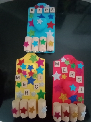 Fête de papa et cadeau fin d'année maîtresse et ATSEM - 10doigts.fr