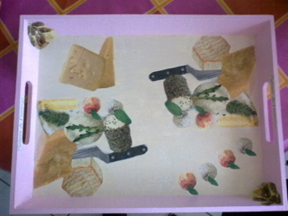 plateau a fromage - Vernis collage papiers, serviettes - 10doigts.fr