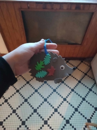 Hérissons en mousse - 10doigts.fr