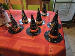 Chapeau de sorcières - 10doigts.fr