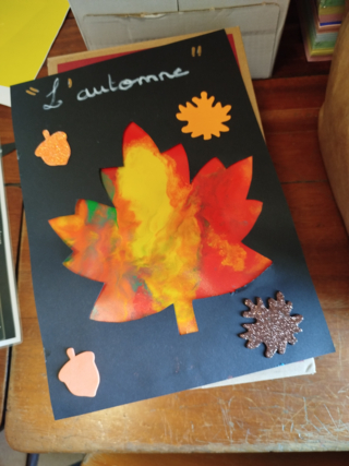 Notre feuille d' automne - 10doigts.fr