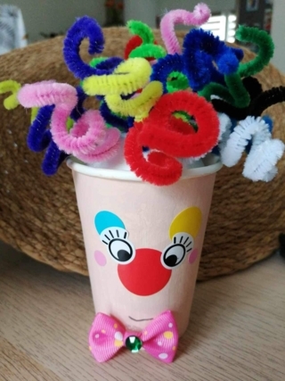 Clown rigolo - 10doigts.fr