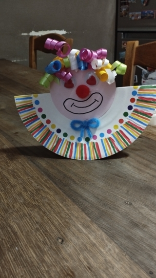 Clown rigolo - 10doigts.fr