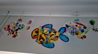 Poissons gomettes - 10doigts.fr