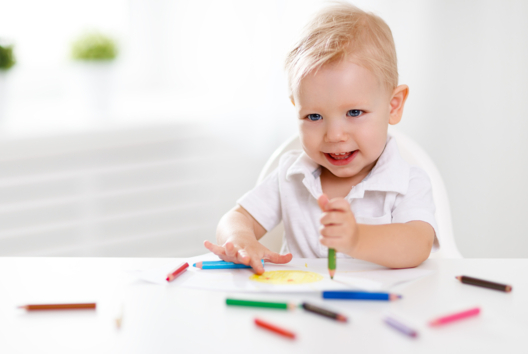 Dessin 1er âge - Activités enfants moins de 3 ans - 10doigts.fr