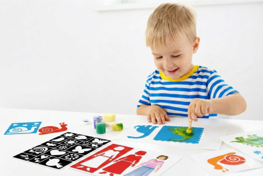Pochoirs pour s'initier au dessin et à la peinture - Dessin et coloriage : libérez la créativité des petits et grands - 10doigts.fr