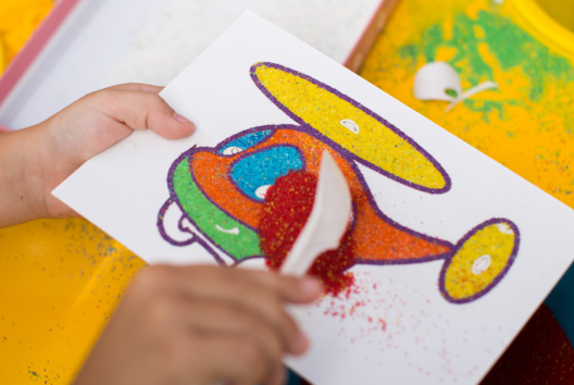 Sable coloré : tout le matériel pour créer des tableaux en sable - Arts plastiques - 10doigts.fr