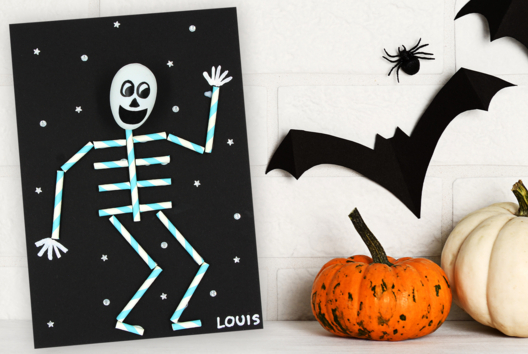 Squelette avec des pailles en carton - Tutos Halloween - 10doigts.fr