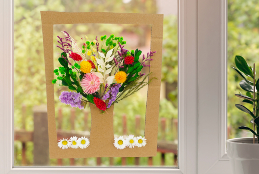 Arbre printanier avec des fleurs séchées - Tutos Bricolages – 10doigts.fr - 2