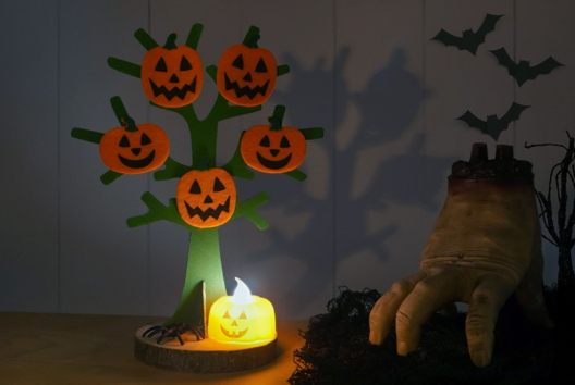 Bricolage Halloween Arbre citrouille - Activités manuelles Halloween - 10doigts.fr - 2