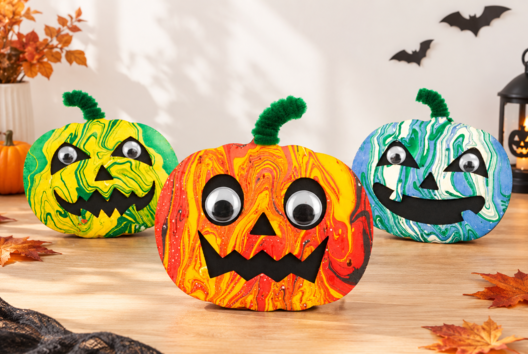 Bricolage Halloween Enfant Citrouilles Marbling - Activités manuelles Halloween - 10doigts.fr - 2