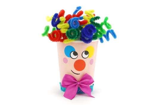 Fabriquer un clown avec un gobelet et des chenilles - Tutos Carnaval – 10doigts.fr - 2
