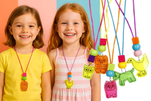 colliers animaux plastique fou - Activités manuelles plastique fou - 10doigts.fr