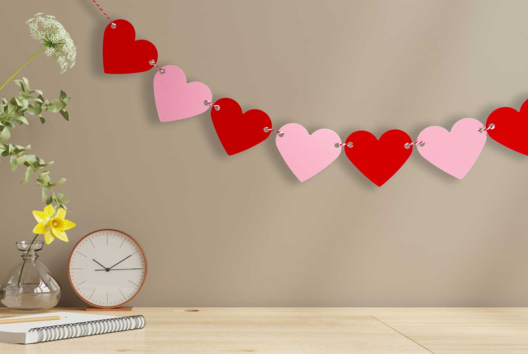 guirlande coeur st valentin - Activités manuelles fête des mères - 10doigts.fr