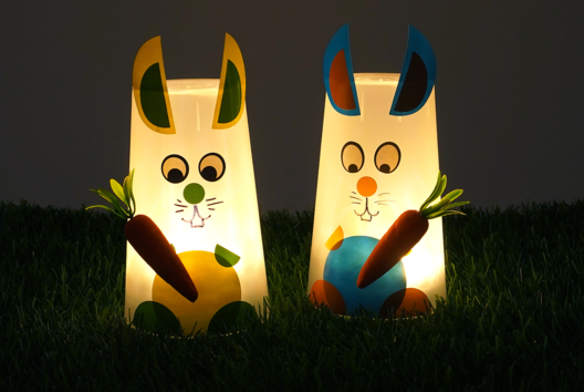 lapin pâques lumineux DIY - Activités manuelles DIY Pâques - 10doigts.fr - 2