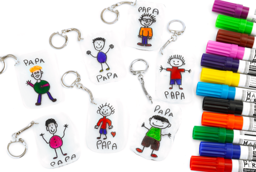 Porte-clés en plastique fou avec un dessin de papa - Tutos Fête des Pères - 10doigts.fr