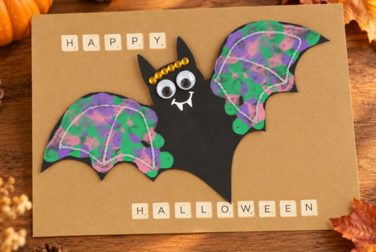 reine des chauves souris tableau - Activités manuelles Halloween - 10doigts.fr