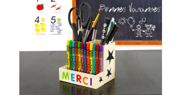 Pot à Crayons En Bois Personnalisé Merci Maîtresse - Gravure Events, Cadeau De Fin D'année Scolaire Personnalisable Avec Prénom Trousse Personnalisable Maitresse