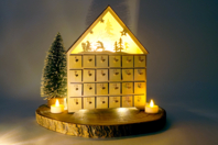 calendrier de l'avent lumineux en bois - Calendriers de l'Avent - 10doigts.fr