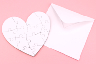 Puzzles cœur en carton blanc + enveloppes - 6 pièces - Puzzles à colorier - 10doigts.fr