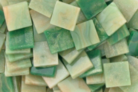 Mosaïques acrylique marbrées - Camaïeu de verts - Mosaïques résine acrylique - 10doigts.fr