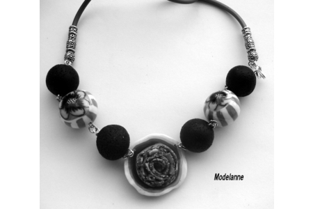 collier ras le cou - Caoutchouc souple - 10doigts.fr