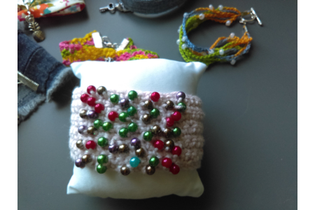 Bijoux au crochet - Perles, bracelets, colliers - 10doigts.fr