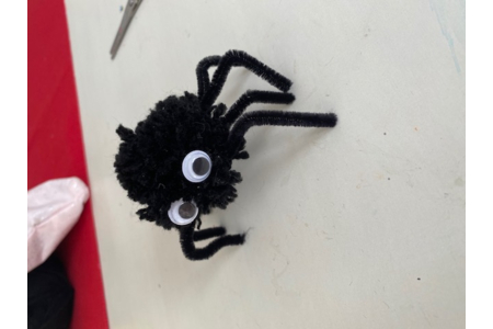 araignée d'Halloween en pompon - Laine - 10doigts.fr