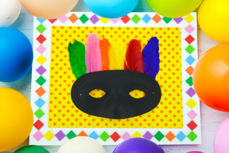 Tableau masque Carnaval - Tutos Carnaval – 10doigts.fr