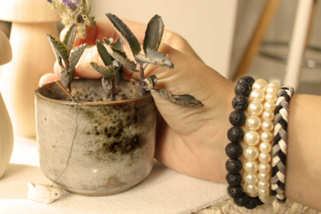 Perles de lave rondes - Perles Lithothérapie – 10doigts.fr