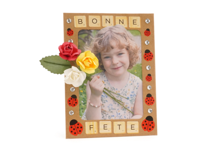 cadre DIY idée cadeau fête des mères - Activités manuelles Fête des Mères : des idées cadeaux à fabriquer avec amour – 10doigts.fr