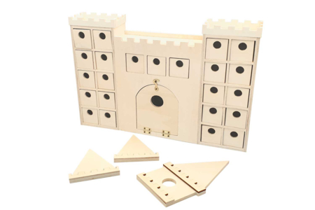 Calendrier de l'Avent en bois : château fort à decorer - Calendriers de l'Avent – 10doigts.fr