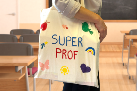 Décorer tote bag enfant maitresse - Activités manuelles cadeaux maitresses, maitres, ATSEM, AESH, nounous... – 10doigts.fr