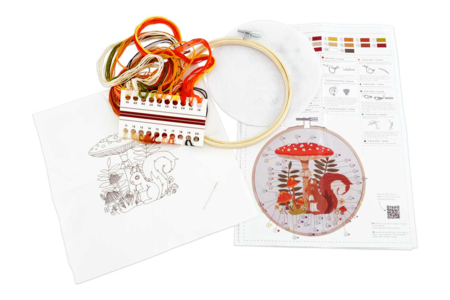 kit broderie champignons - Tambours et toiles à broder – 10doigts.fr