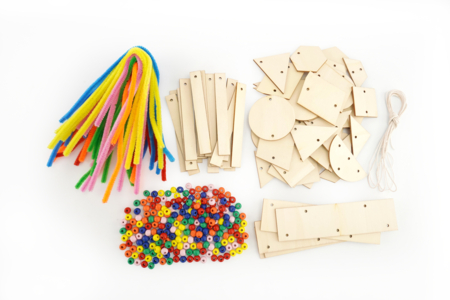 Kit mobiles décoratifs le materiel - Suspensions décoratives en bois – 10doigts.fr